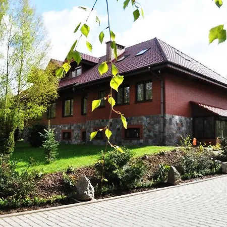 ホームステイ Pod Brzoza