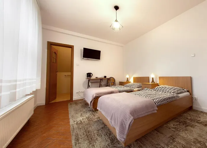 Pod Brzoza منزل للإقامة *